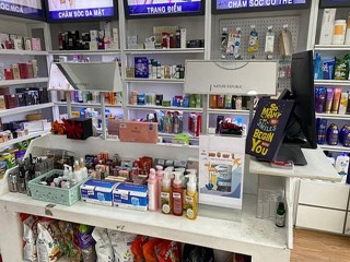 Hết thời hàng xách tay?